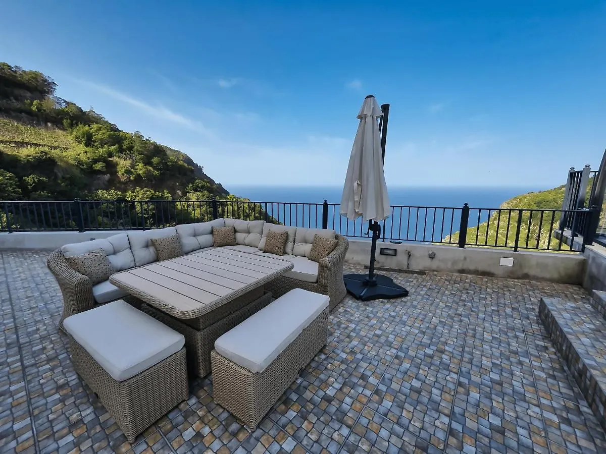Casa Leao De Ouro By Lovelystay Sao Jorge